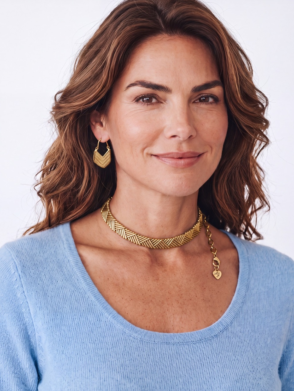 Chicos Vintage Estate Textured Chevron Choker Necklace - Gold tone